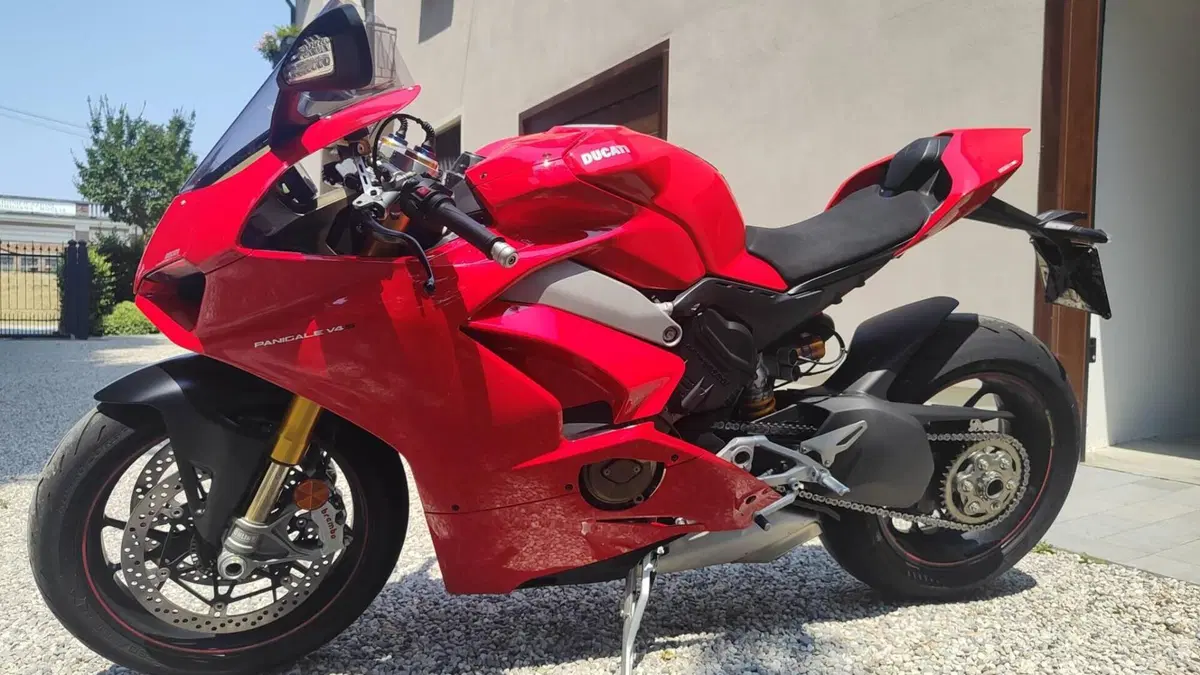 Ducati Panigale V4 S 1100 (2018 - 19) 