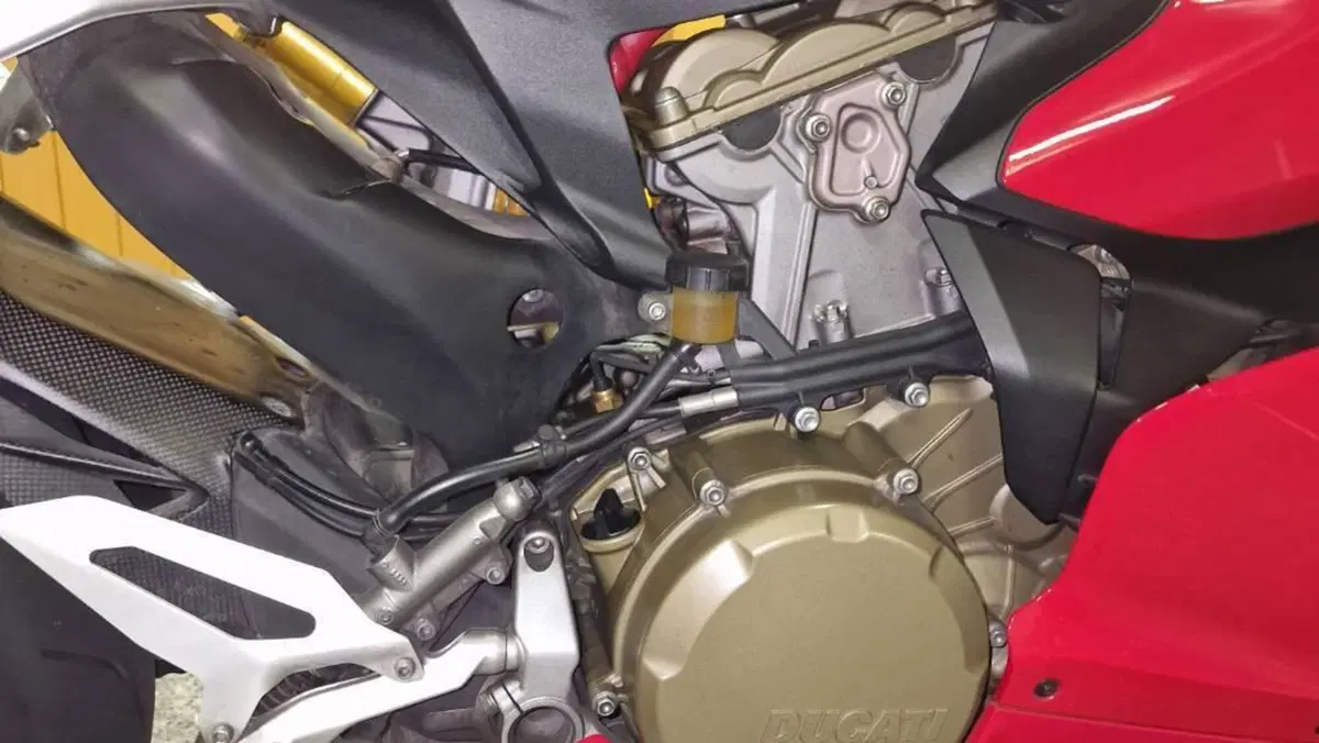 Ducati 1199 Panigale S ABS (2013 - 14)  (5)