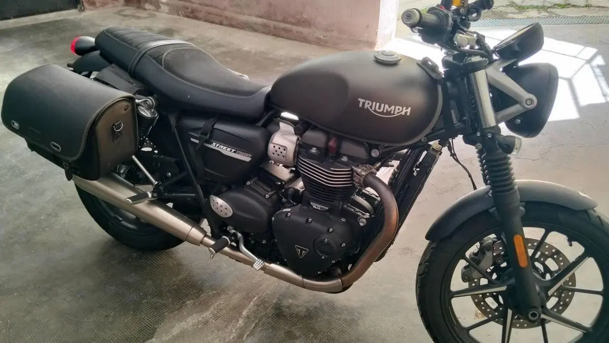 Triumph Street Twin 900 (2019 - 20) 