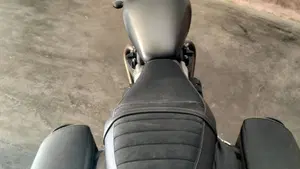 Triumph Street Twin 900 (2019 - 20)  (8)