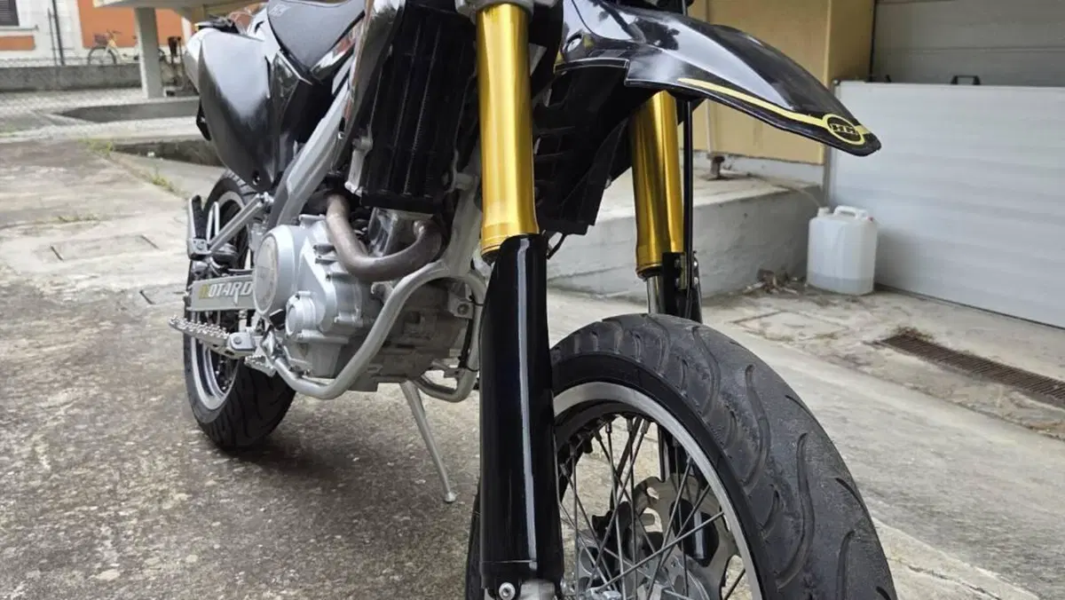 HM CRM F125 X Derapage RR 4t  (3)