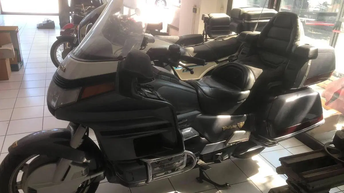 Honda   (2)