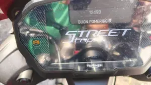 Triumph Street Triple 765 RS (2023 - 26) 