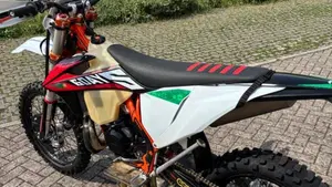 KTM 300 EXC E Six Days TPI (2020)  (2)