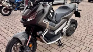 Honda X-ADV 750 (2018 - 20)  (3)