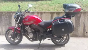 Honda CBF 600 N (2005- 11) 