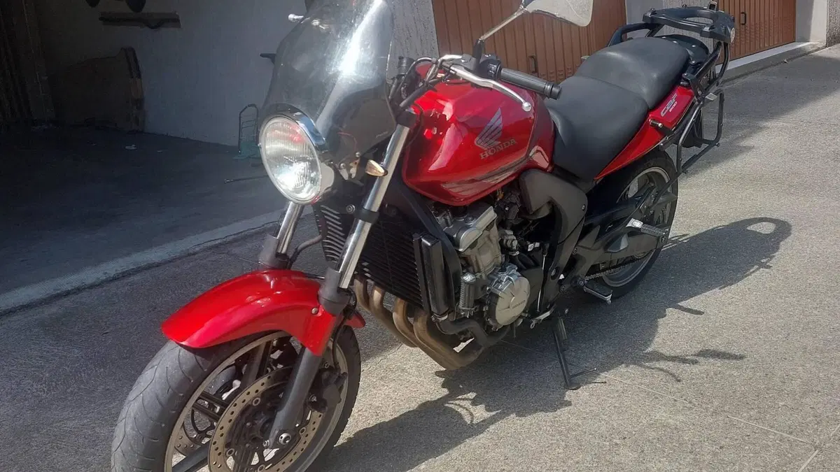 Honda CBF 600 N (2005- 11)  (2)