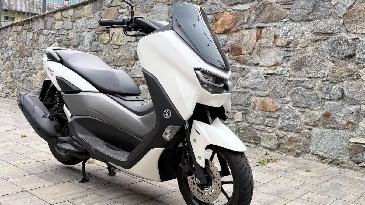 Yamaha N-Max 155 (2022 - 25)  (2)