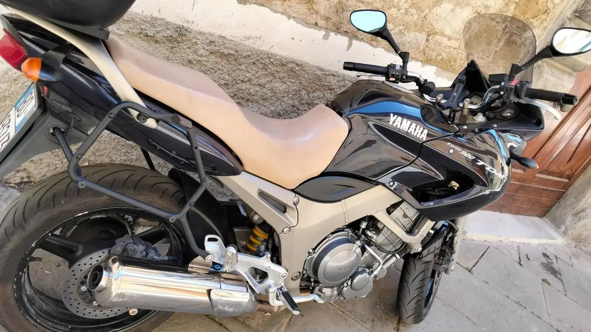 Yamaha TDM 900 (2002 - 14)  (2)