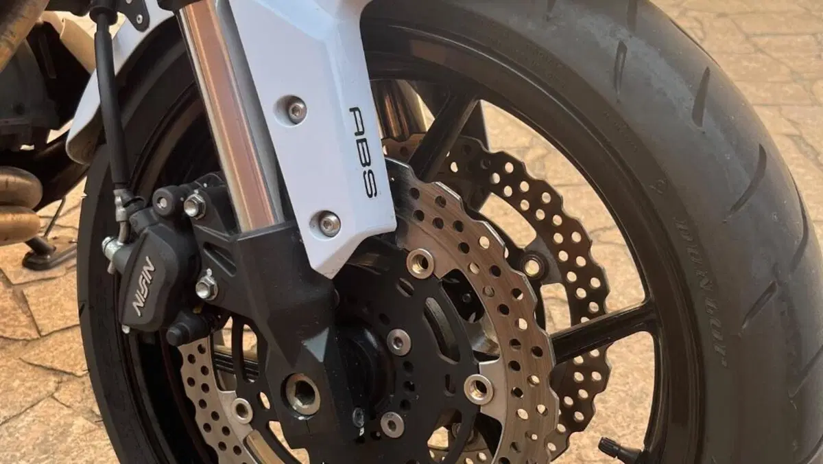 Kawasaki Versys 650 ABS (2015 - 16)  (5)