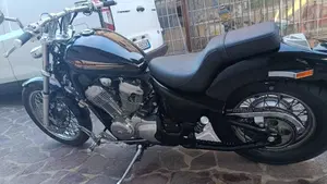 Honda VT 600 C Shadow (1989 - 02)  (3)