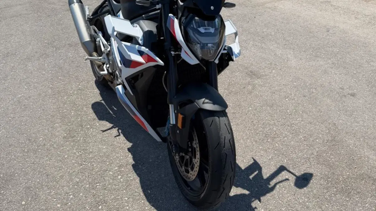 Bmw M 1000 R (2023 - 24) 