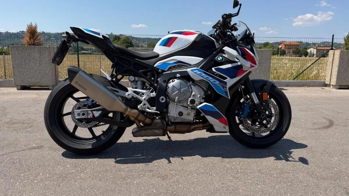 Bmw M 1000 R (2023 - 24)  (8)