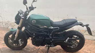 Benelli Leoncino 800 (2022 - 26)