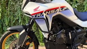Honda Transalp XL750 (2025)  (3)