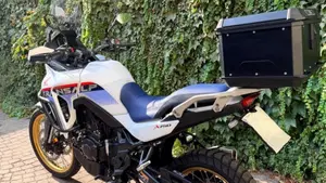 Honda Transalp XL750 (2025)  (5)
