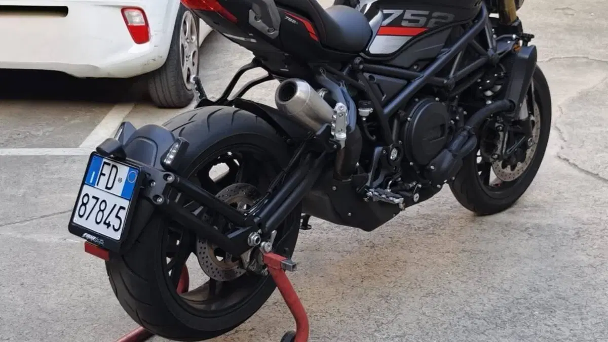 Benelli 752 S (2022 - 25)  (6)