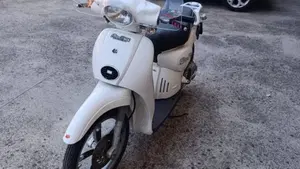 Aprilia Scarabeo 50 (2004 - 06)  (4)
