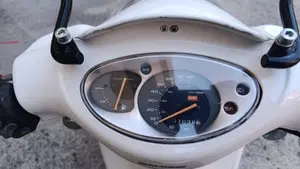 Aprilia Scarabeo 50 (2004 - 06)  (6)