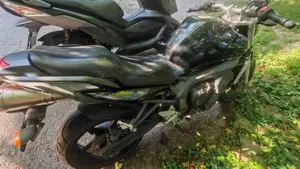 Yamaha FZ6 (2004 - 07)  (4)
