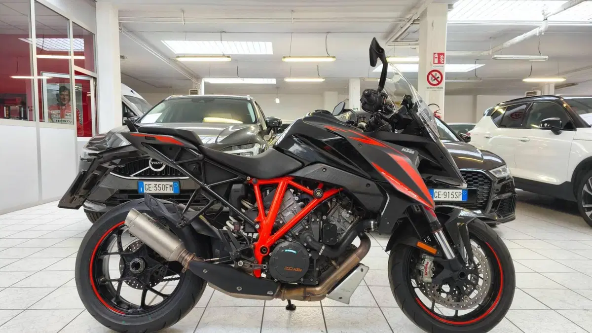 KTM 1290 Super Duke GT ABS (2016 - 18) 