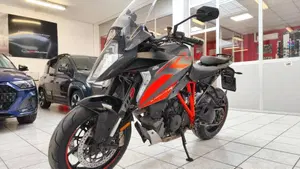 KTM 1290 Super Duke GT ABS (2016 - 18)  (6)