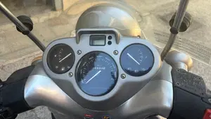 Aprilia Scarabeo 200 (2001 - 04) 