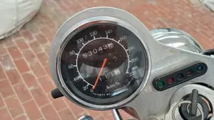 Triumph Adventurer 900  (3)