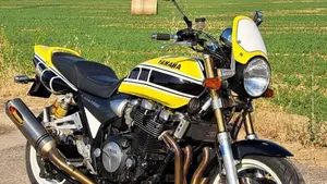 Yamaha XJR 1300 SP (1999 - 04) 