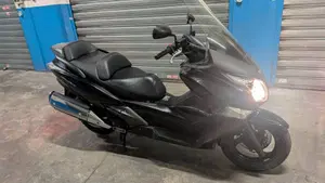 Honda SW-T 400 ABS (2008 - 16)  (2)