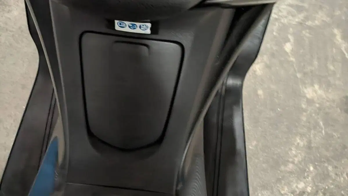 Honda SW-T 400 ABS (2008 - 16)  (2)