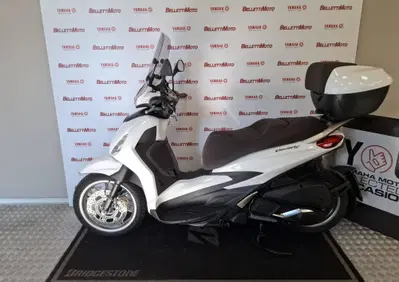 Piaggio Beverly 300 S ABS-ASR (2021 - 25) - Annuncio 10052455