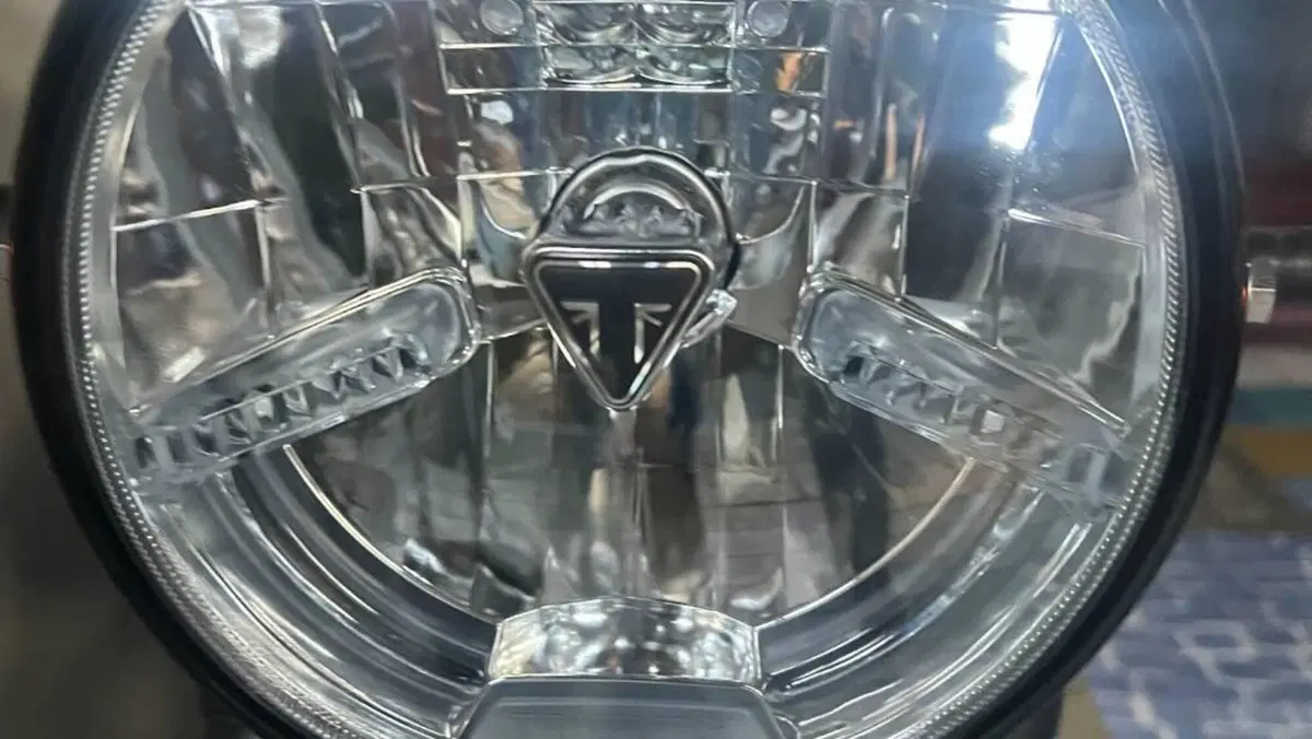 Triumph Bonneville T120 (2016 - 20)  (13)