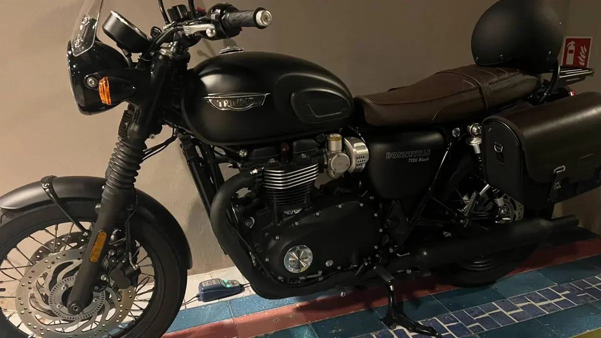 Triumph Bonneville T120 (2016 - 20) 