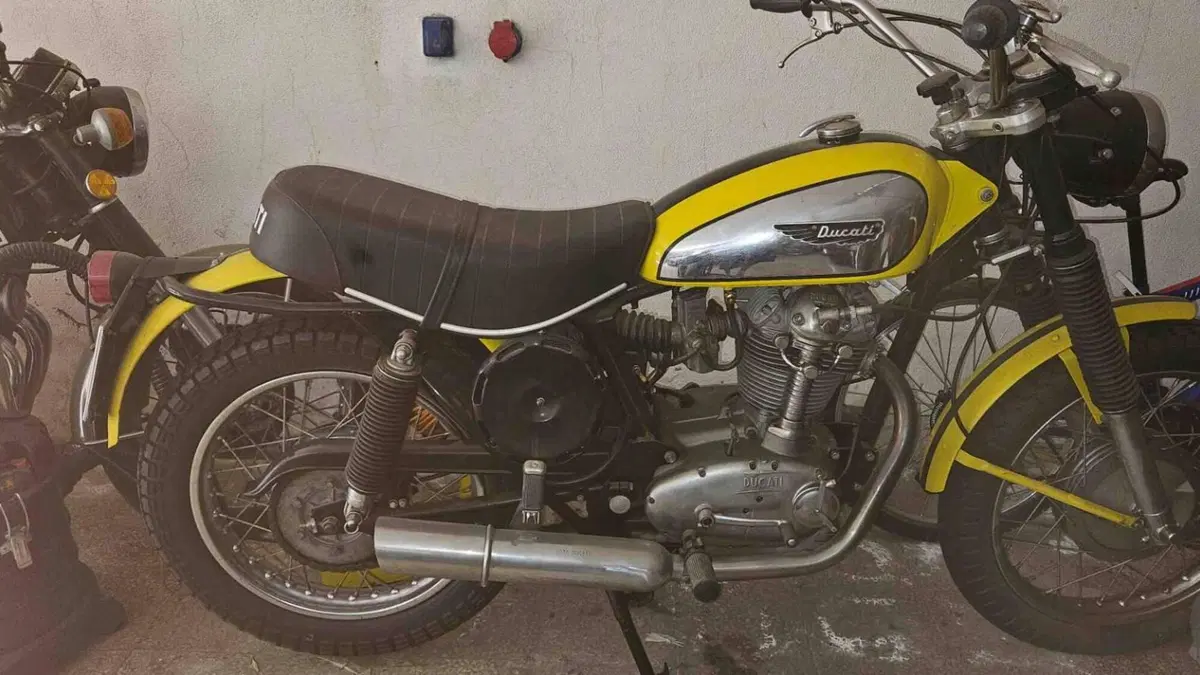 Ducati   (2)