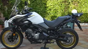 Suzuki V-Strom 650XT (2021 - 25) 