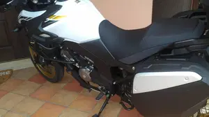 Suzuki V-Strom 650XT (2021 - 25)  (4)