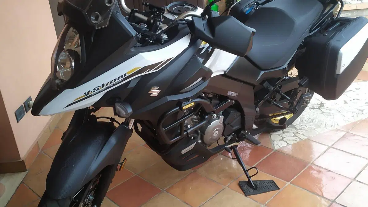 Suzuki V-Strom 650XT (2021 - 25)  (5)