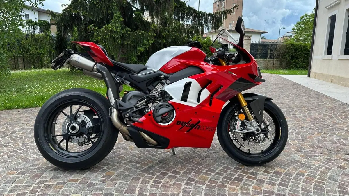 Ducati Panigale V4 R (2023 - 24) 