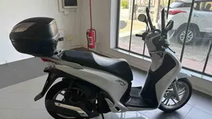 Honda SH 150i ABS (2013 - 16)  (5)