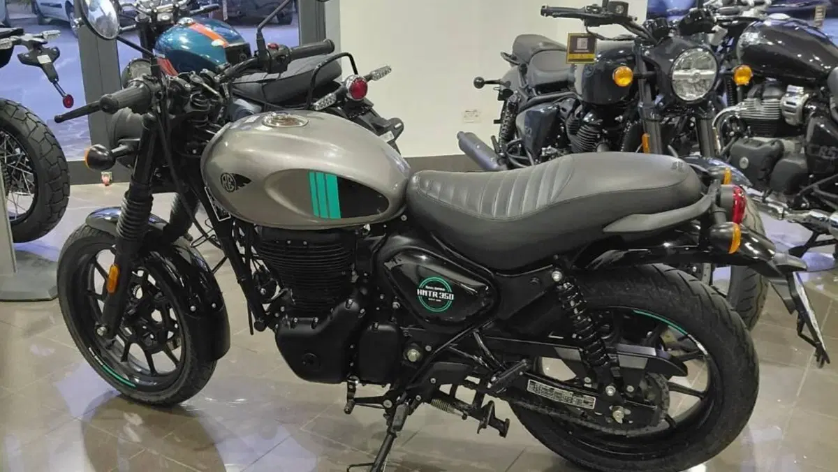 Royal Enfield HNTR 350 (2022 - 26)  (2)