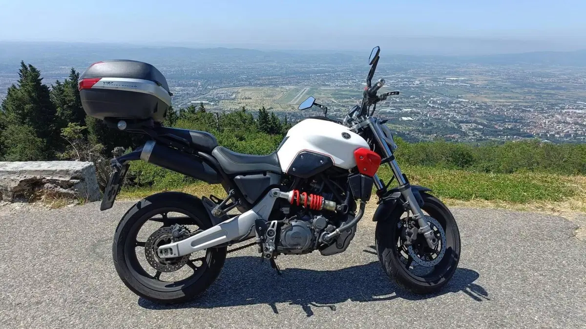 Yamaha MT-03 (2006 - 14)  (2)