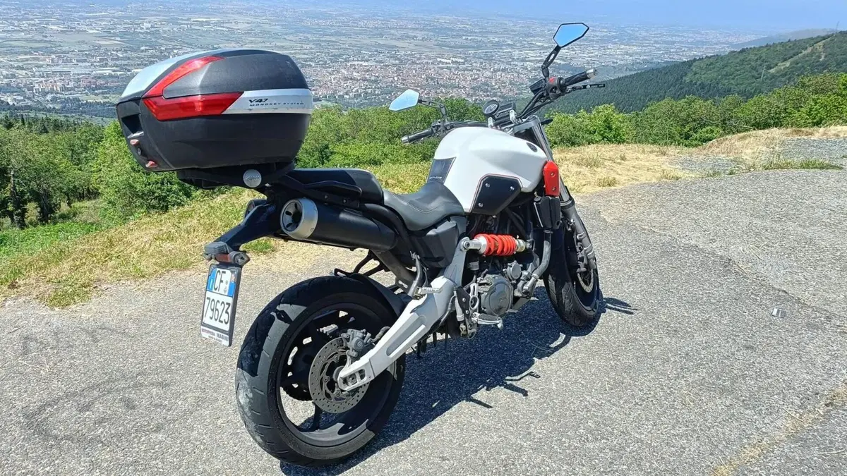 Yamaha MT-03 (2006 - 14)  (4)