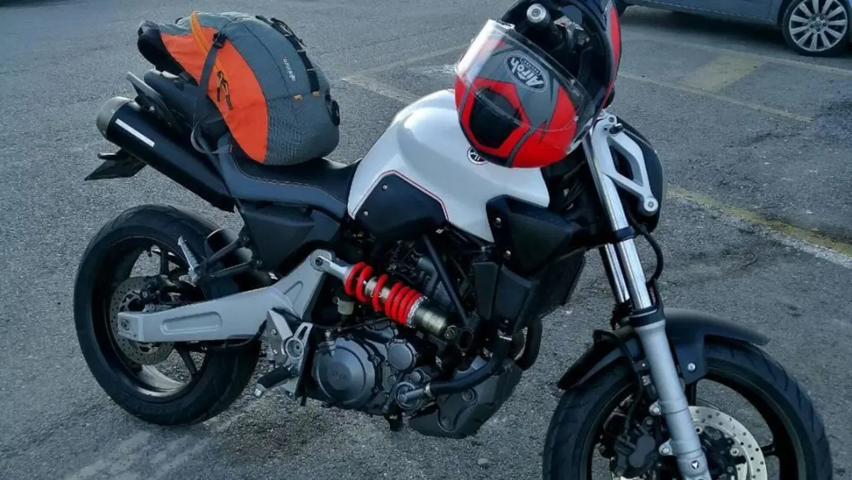 Yamaha MT-03 (2006 - 14)  (12)