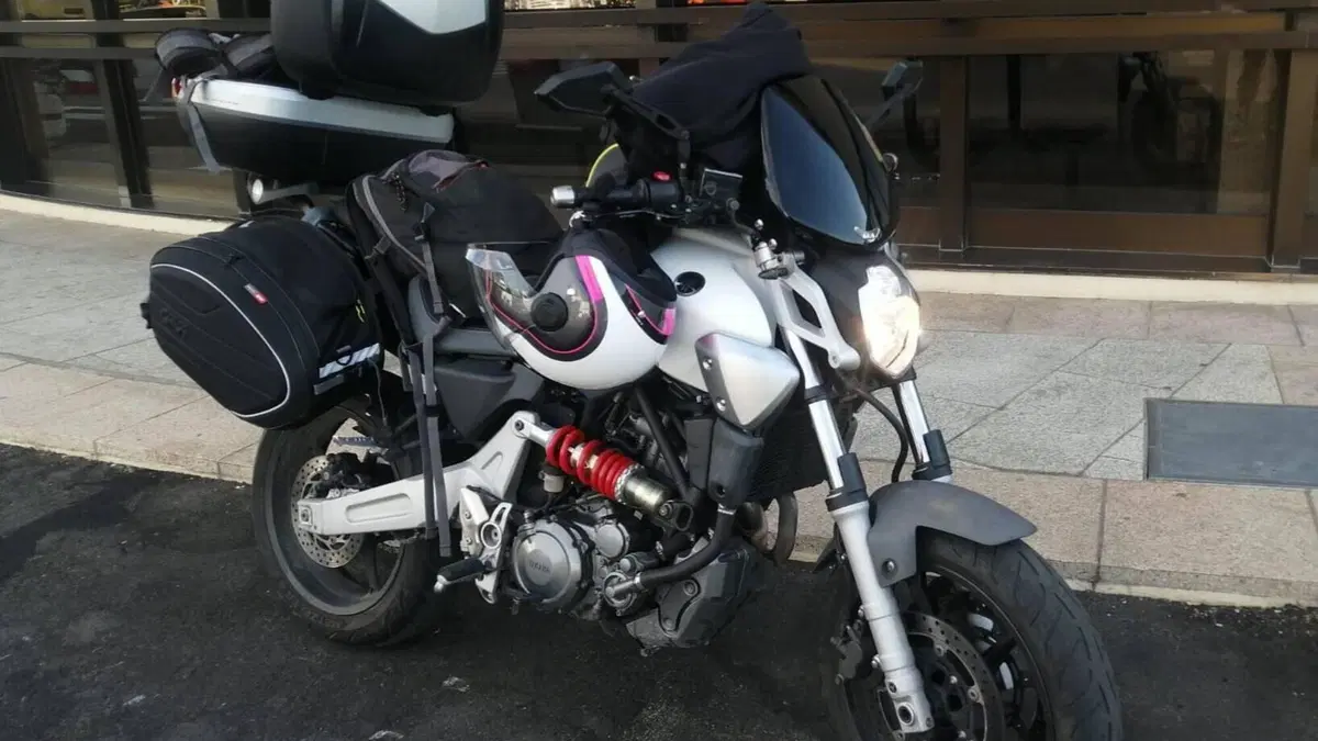 Yamaha MT-03 (2006 - 14)  (14)