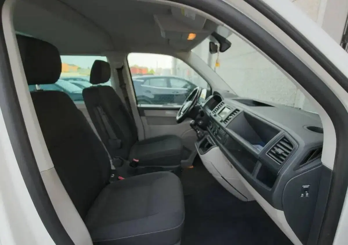 Volkswagen Multivan 2.0 TDI 150CV 4Motion Tech (6)