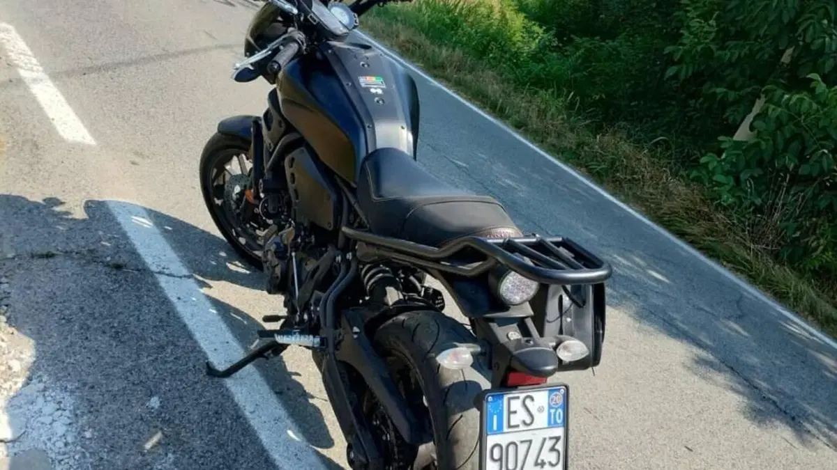 Yamaha XSR 700 ABS (2016 - 20)  (4)