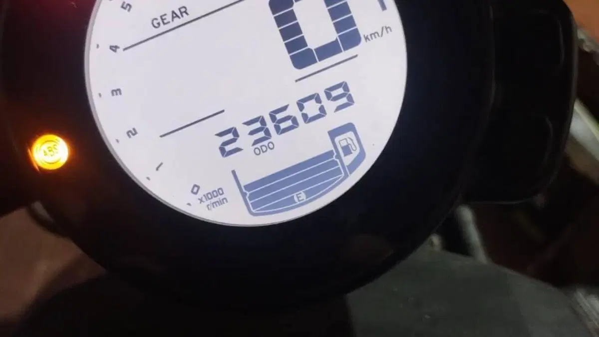 Yamaha XSR 700 ABS (2016 - 20)  (5)