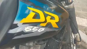 Suzuki DR 650 SE (1996 - 98)  (3)