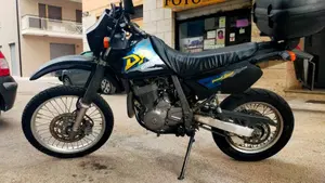 Suzuki DR 650 SE (1996 - 98)  (6)